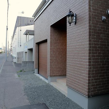 Ocho Guest House Sapporo Esterno foto