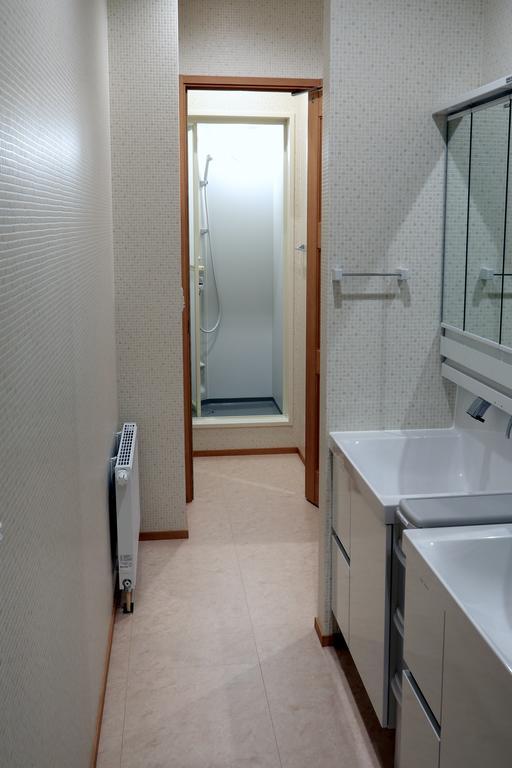 Ocho Guest House Sapporo Esterno foto